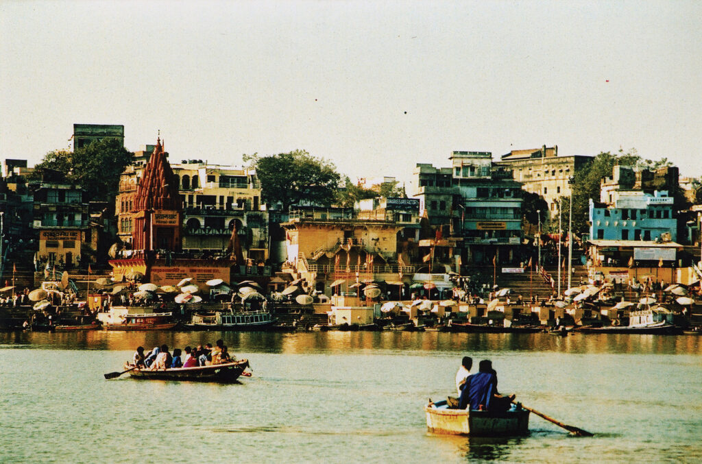 03I_varanassi2_1_small