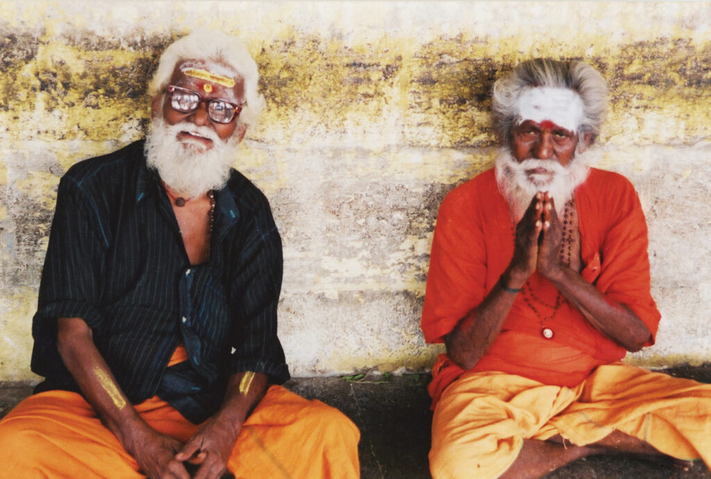 I-sadhus6_small